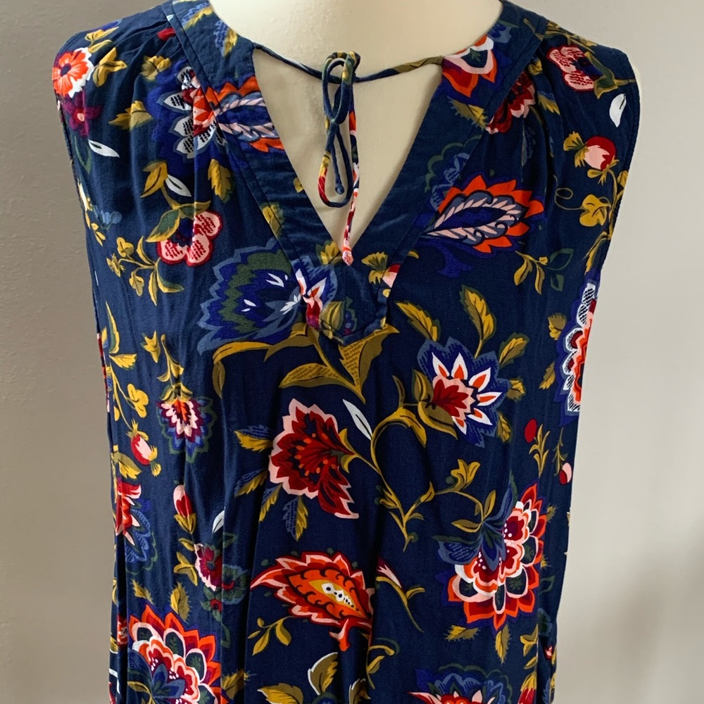 FLORAL TOP
